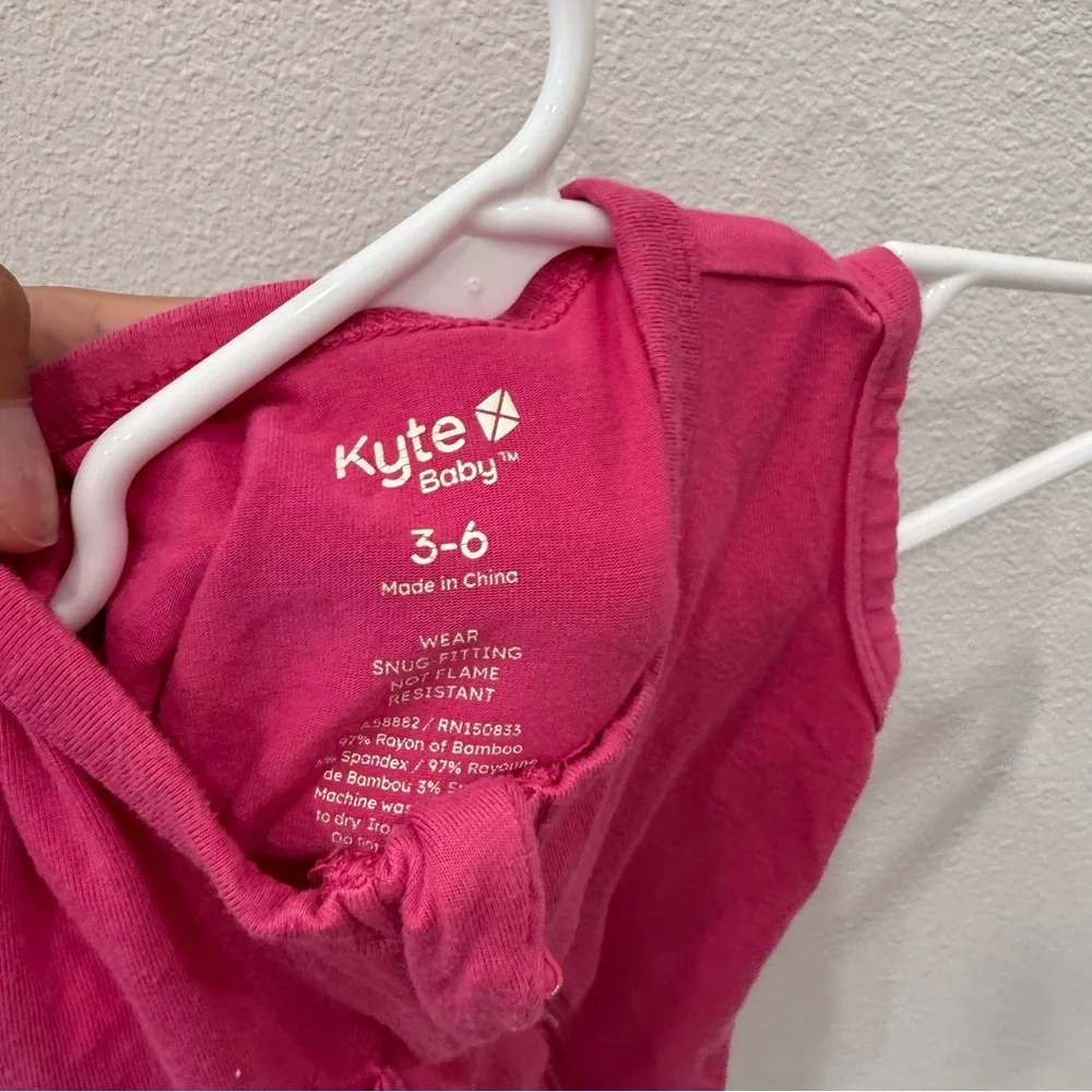 Kyte BABY Zippered Sleeveless Romper in Raspberry 3-6M